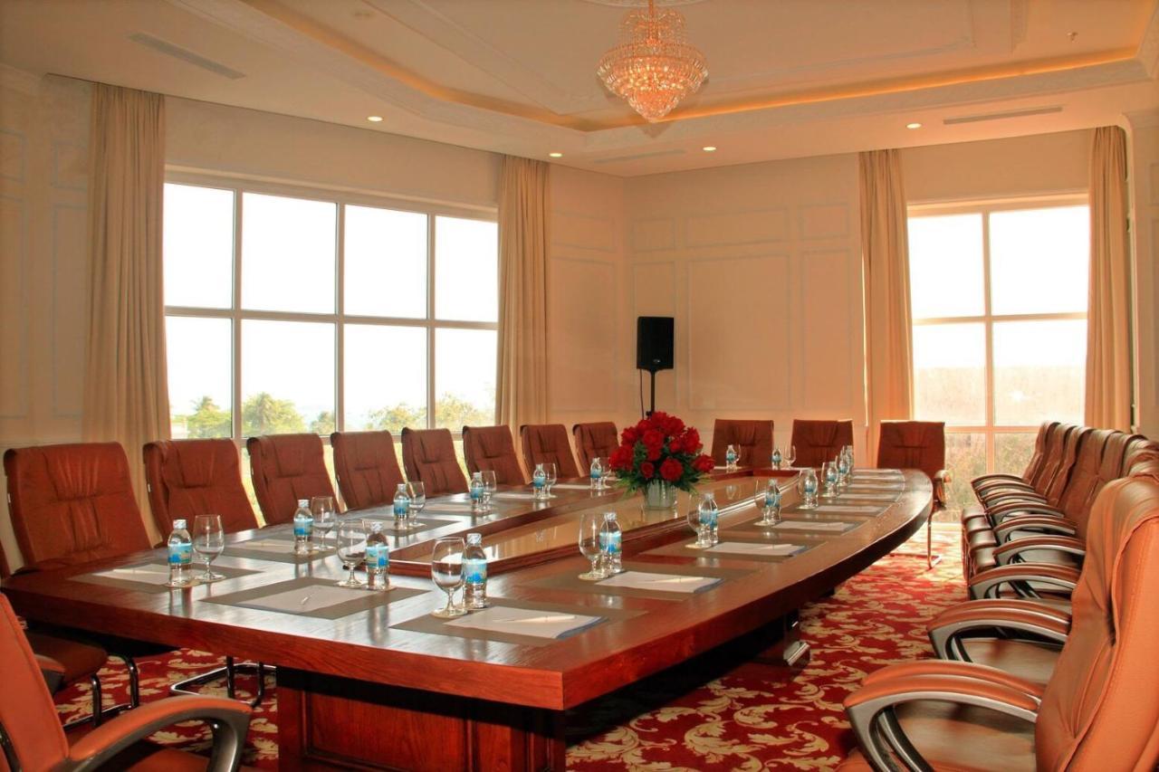 Nha Trang Palace Hotel Екстериор снимка