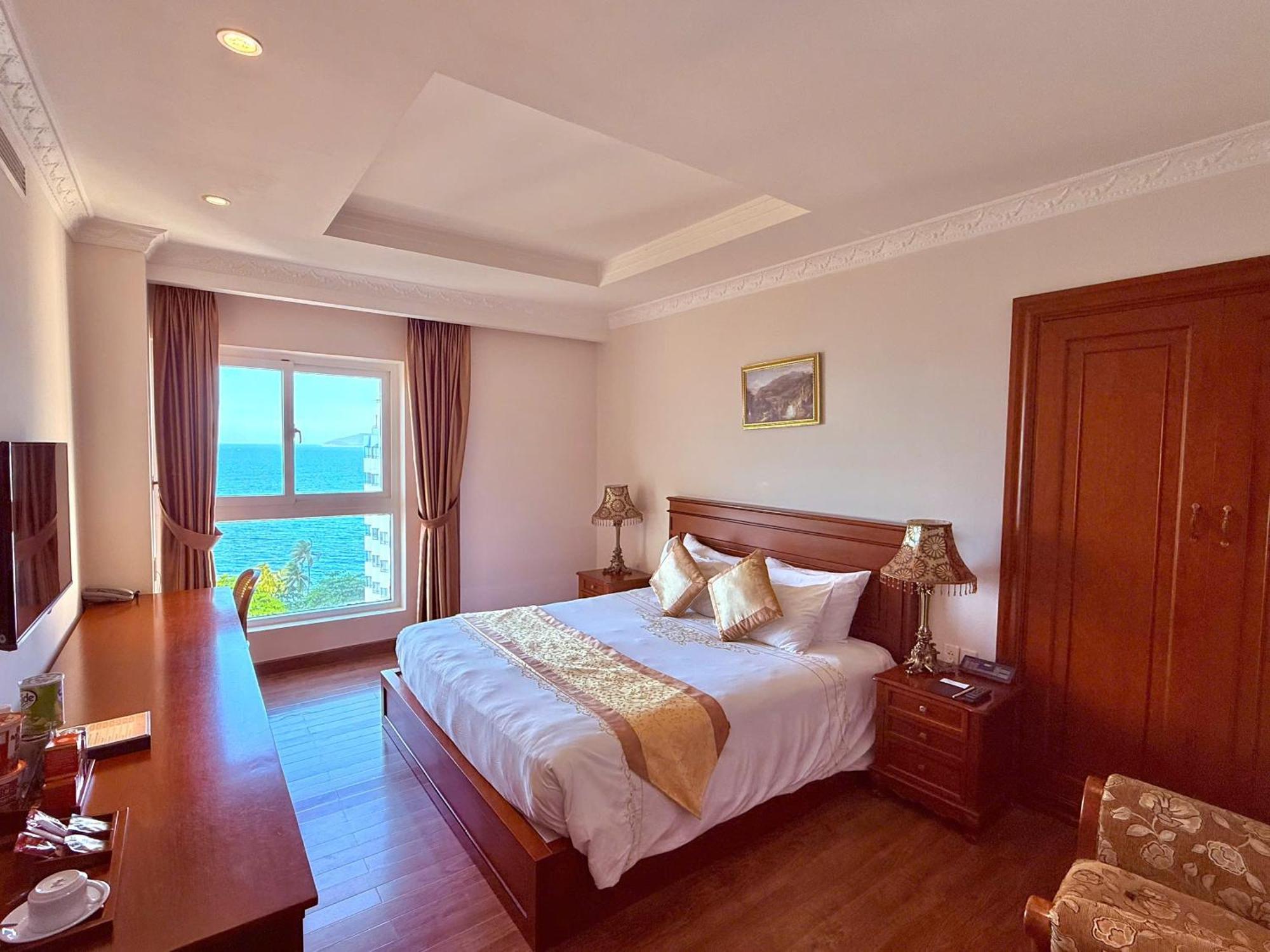 Nha Trang Palace Hotel Екстериор снимка