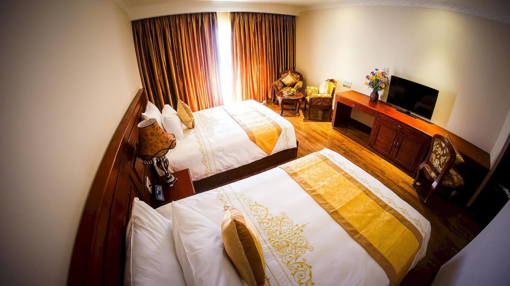 Nha Trang Palace Hotel Екстериор снимка