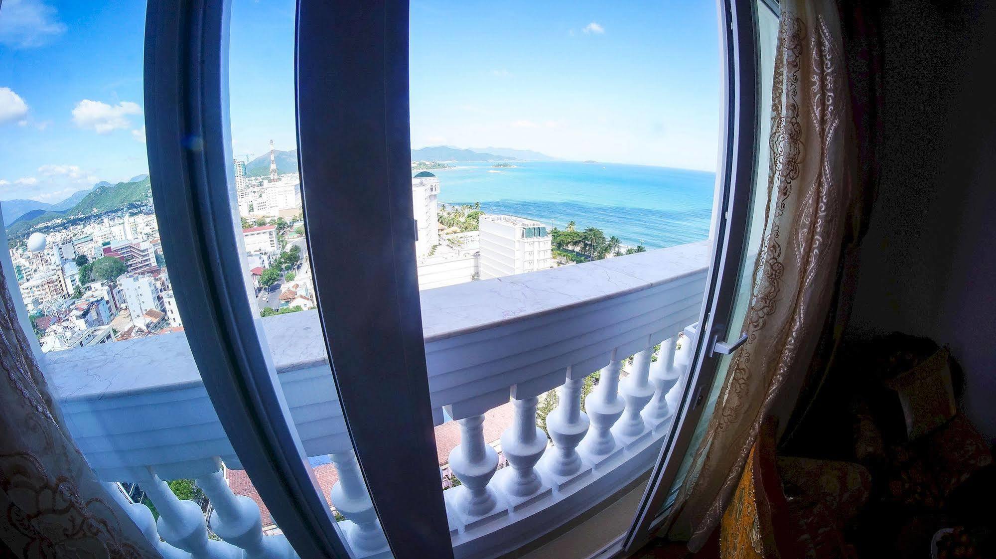 Nha Trang Palace Hotel Екстериор снимка